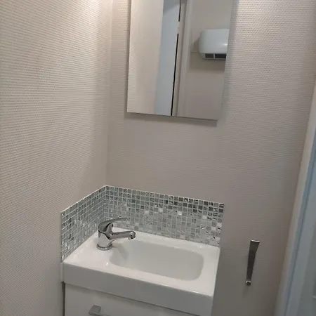 Apartment S Bourgeois 2 T3 Equipe Au Centre